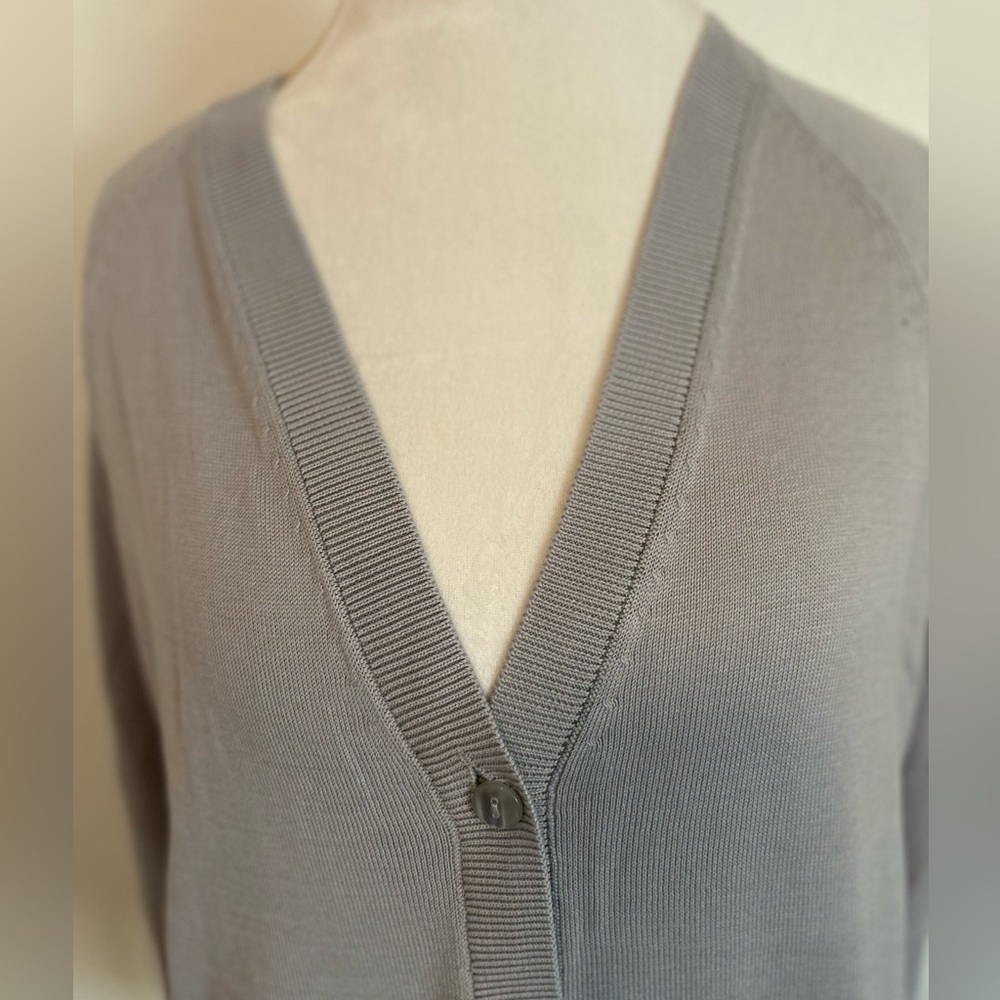J.Jill Organically Grown Cotton V-Neck Button-up Cardi Gray Size Small - Picture 4 of 13